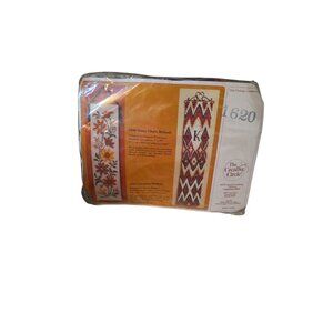 The Creative Circle Vintage 1983 Daisy Chain Bell Pull Eugenia Parfionow #1620